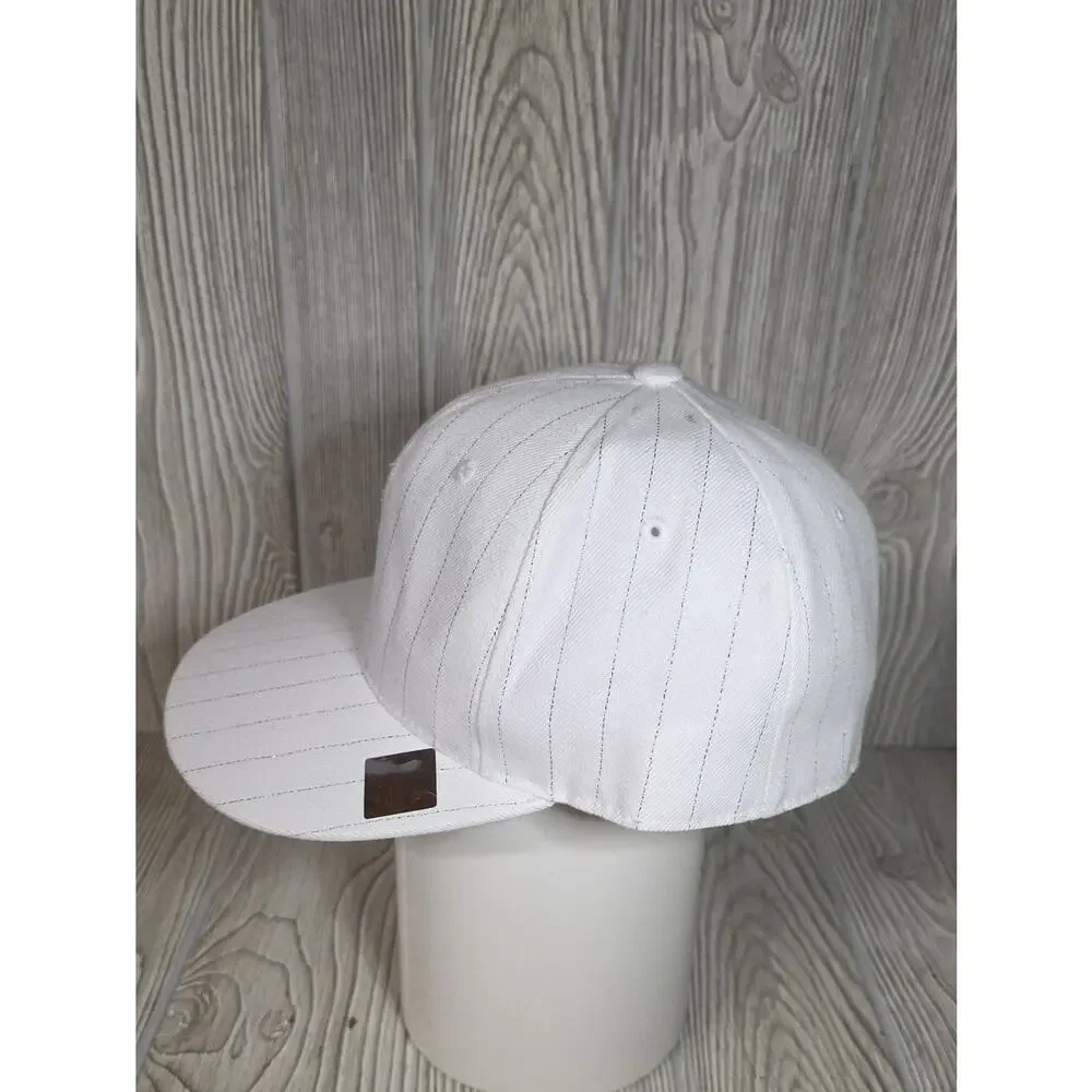 Leader Sports White With Silver Stripes Hat Adult Size 7.5